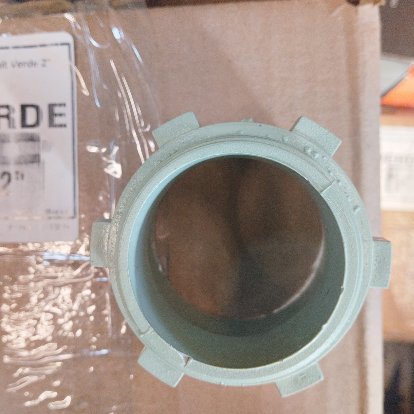 Adaptador macho con tuerca verde PVC conduit tipo pesado 2"