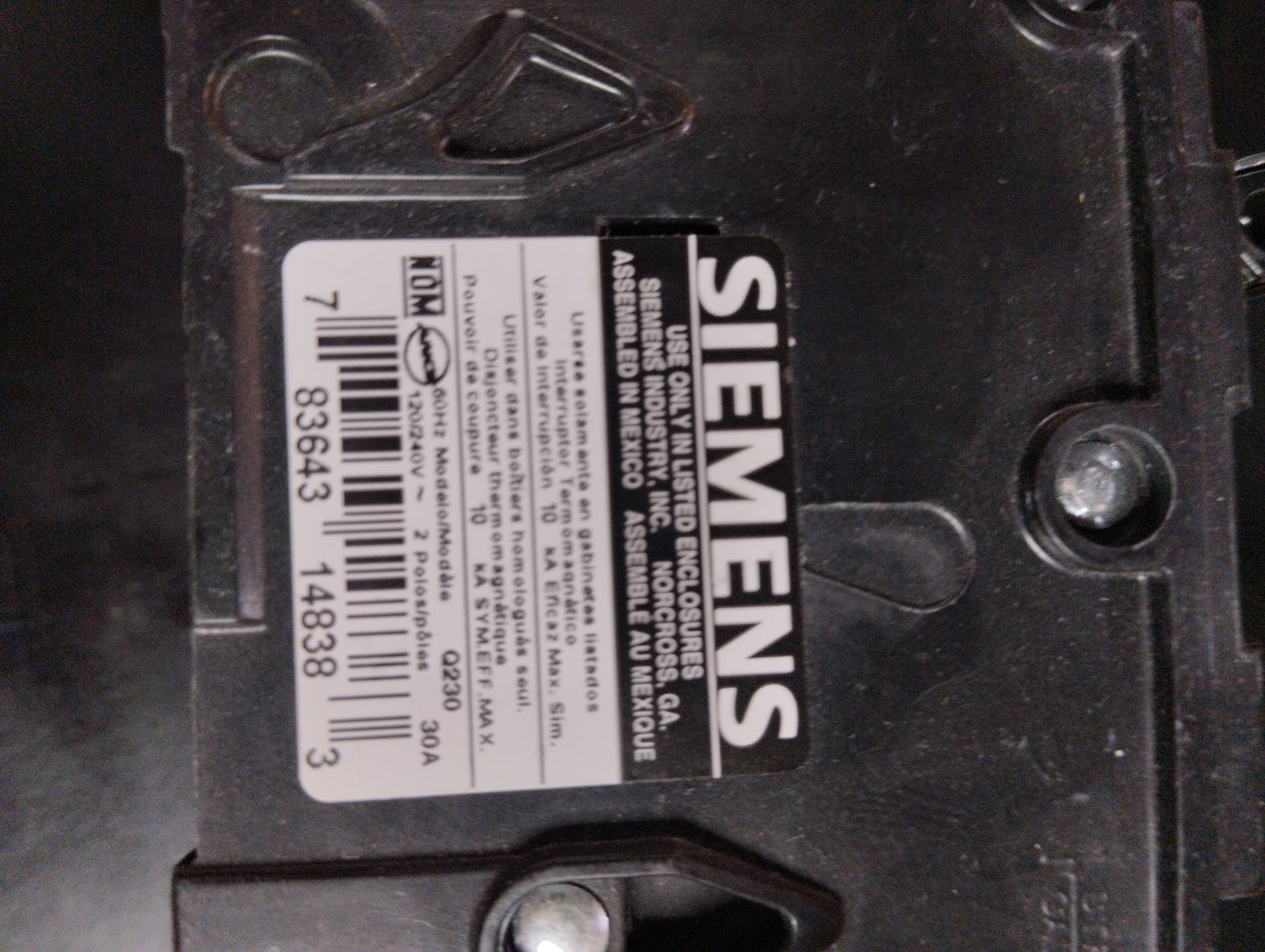 Interruptor termomagnético 30-A 2 polos 120/240V 60Hz tipo QP Mca. Siemens Q230